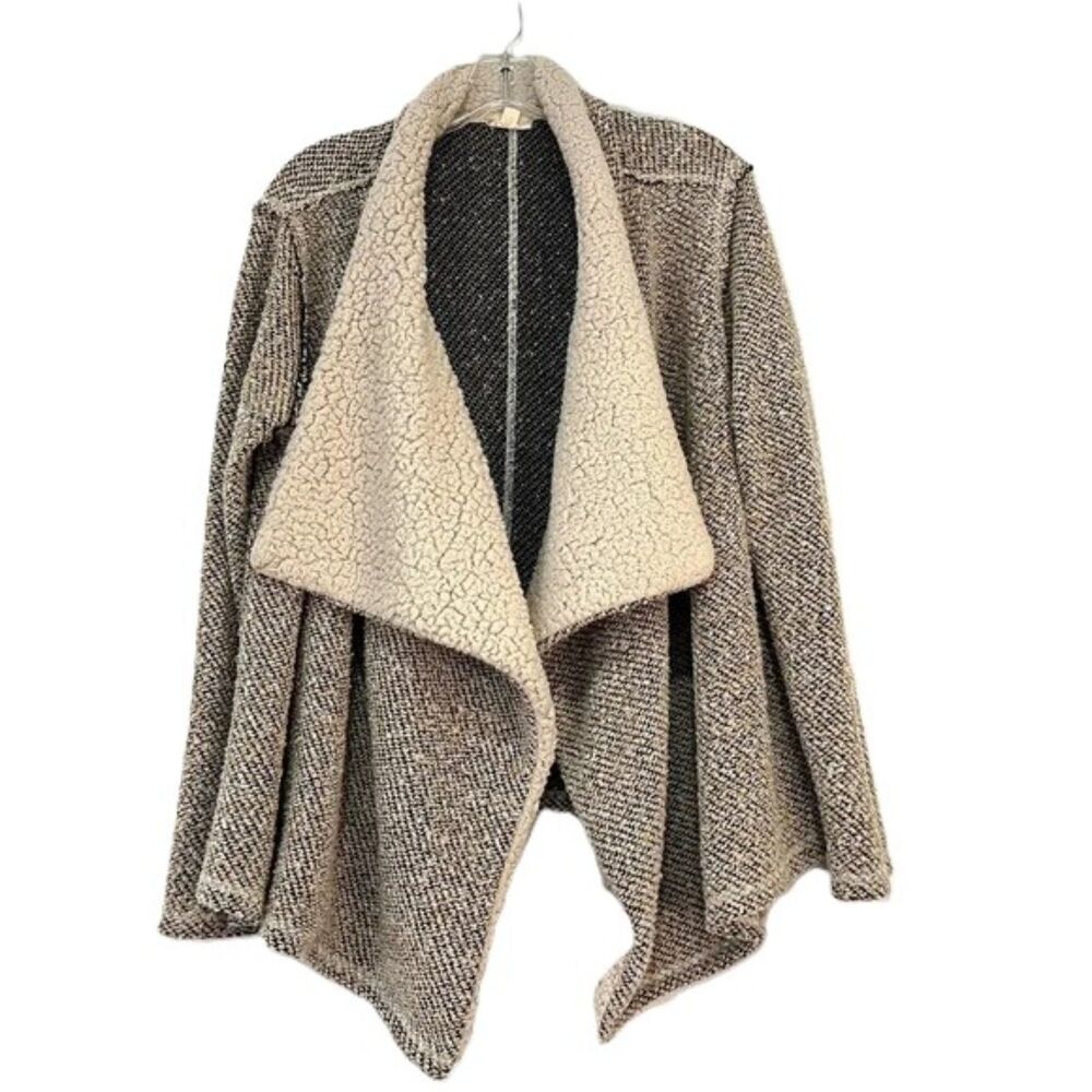 Hem & Thread Beige Sherpa Jacket/Cardigan Womens Size Large